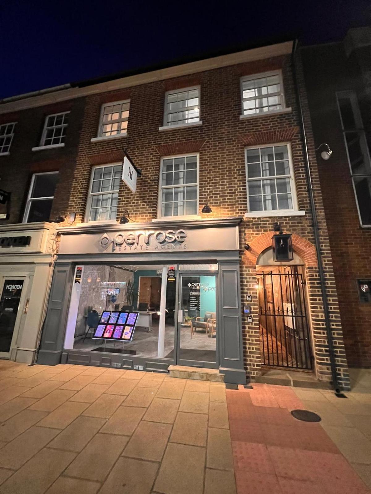 Harper Luxe Serviced Apartments Dunstable Zewnętrze zdjęcie